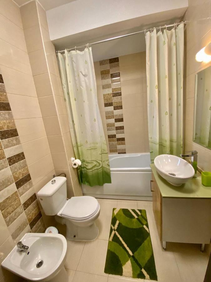 Апартаменты Apartament Ella T2 Нэводари Экстерьер фото