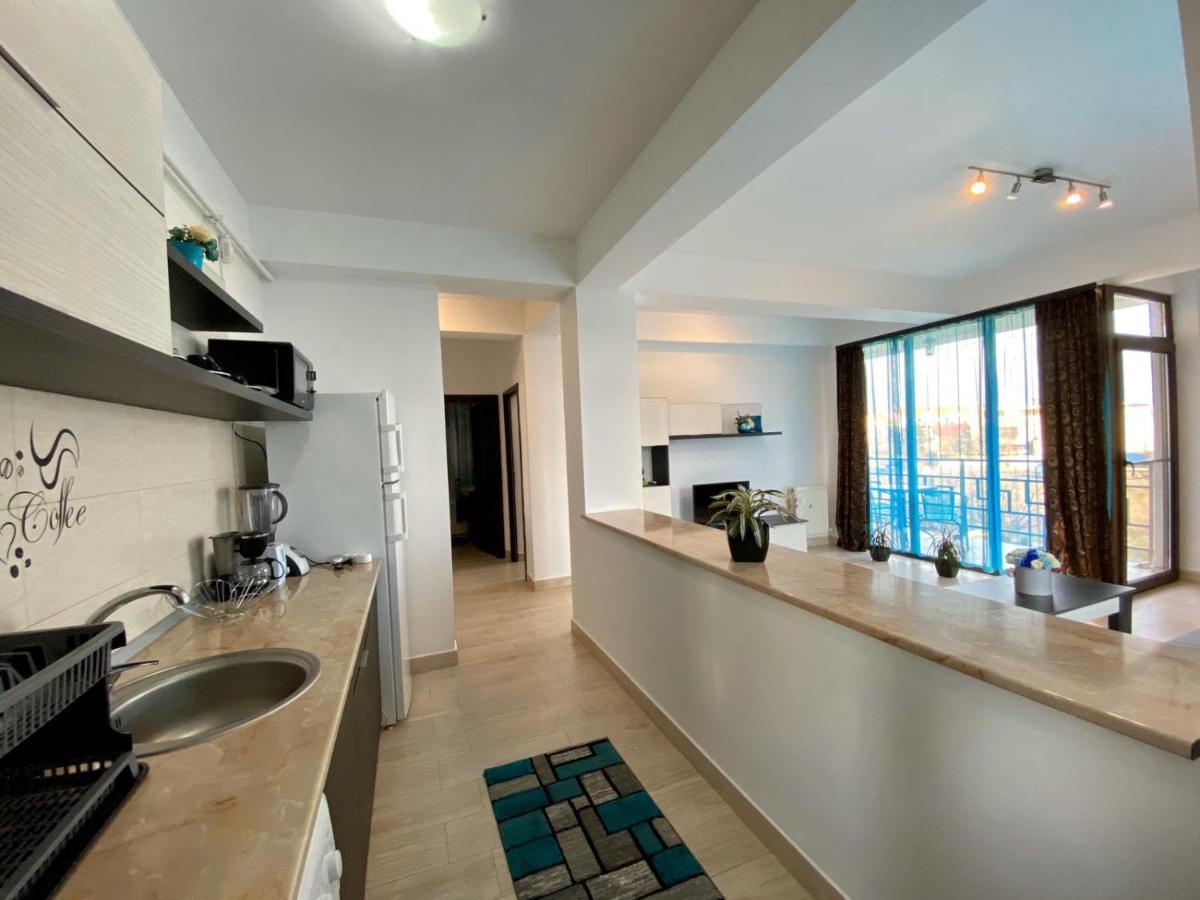 Апартаменты Apartament Ella T2 Нэводари Экстерьер фото