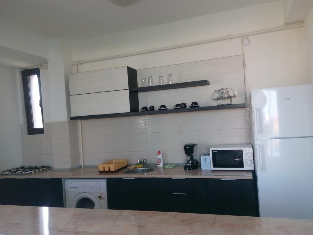 Апартаменты Apartament Ella T2 Нэводари Экстерьер фото