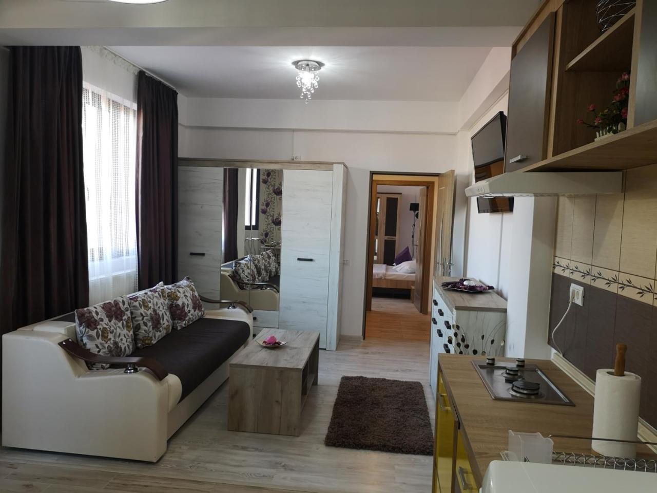 Апартаменты Apartament Ella T2 Нэводари Экстерьер фото